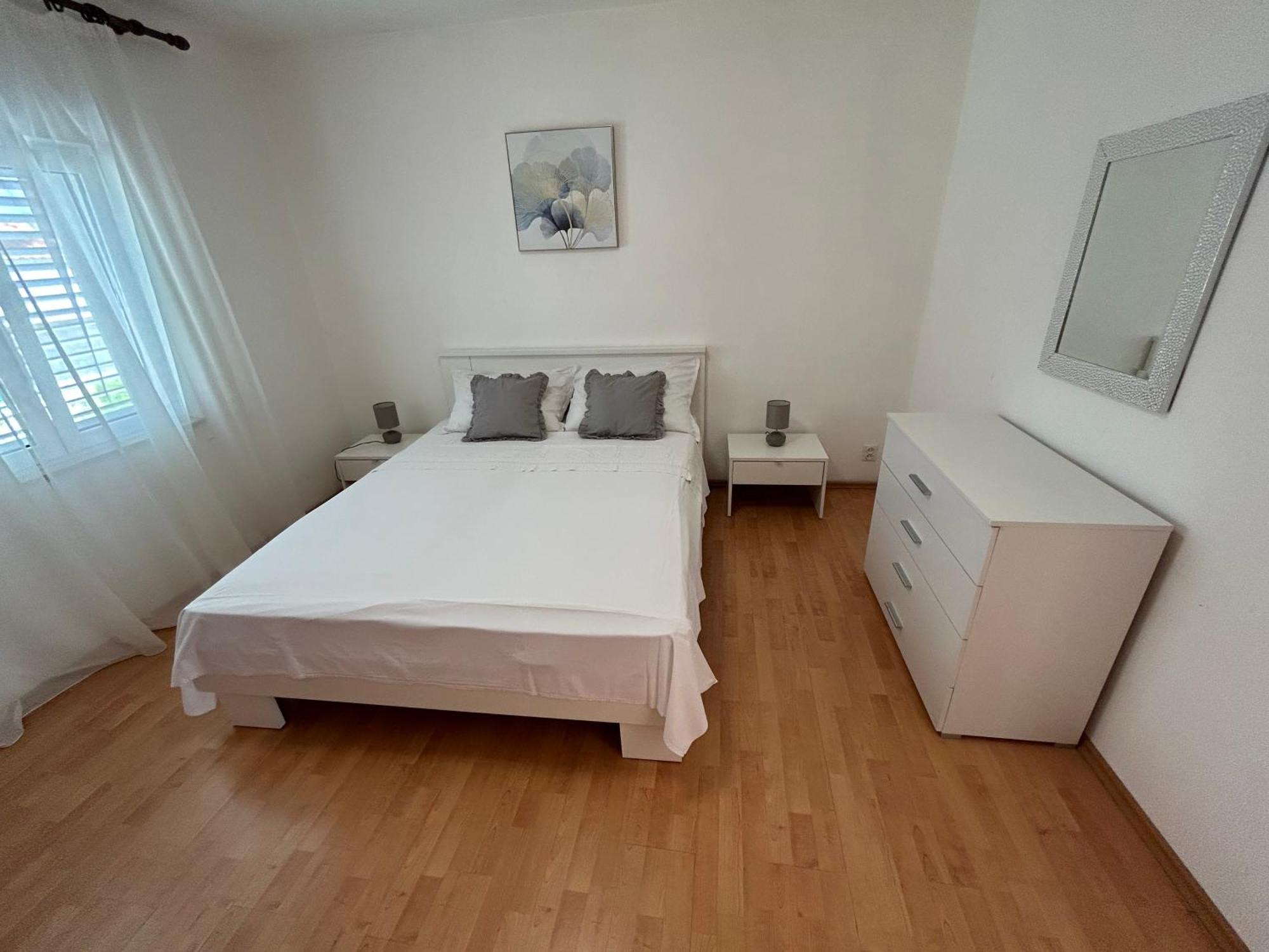 Sućuraj Apartmani Pavlovic מראה חיצוני תמונה